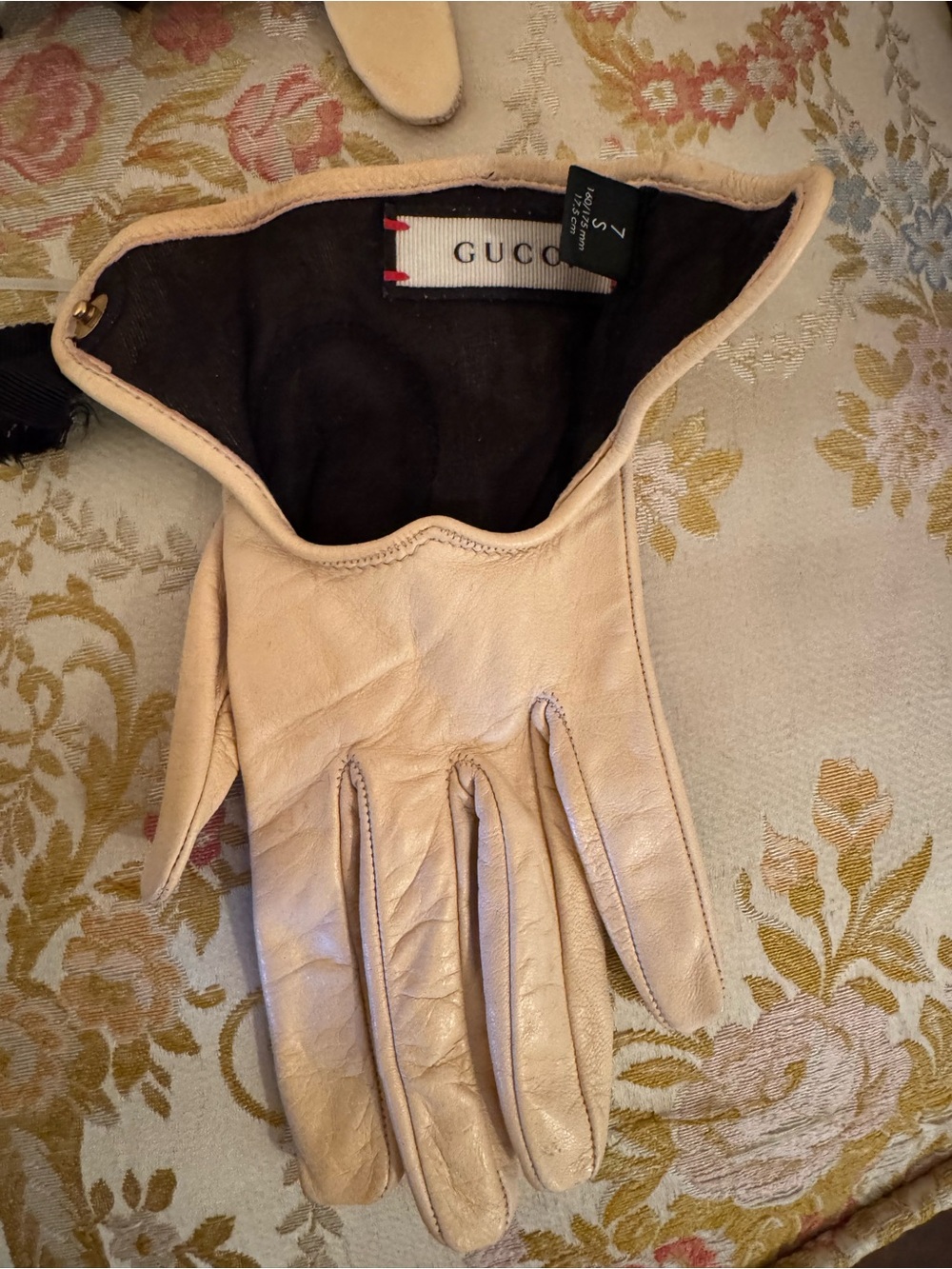 Gucci Nappa Leather New Gloves Size Small Pale Pink - Picture 7 of 13